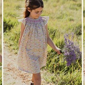 Girls floral smocked dress 4T